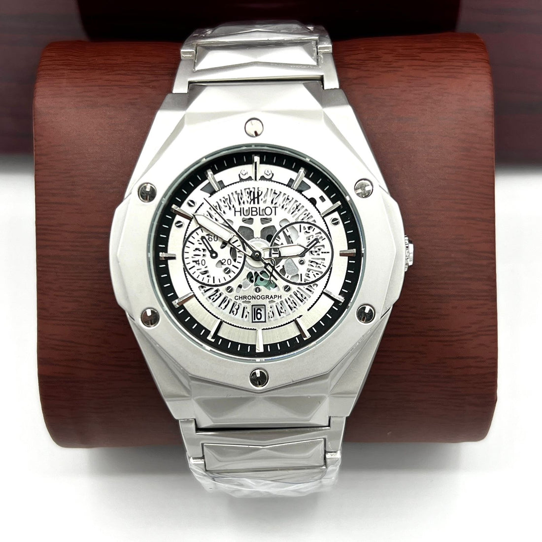 Hublot-Inspired Chain Watch - Luxury Redefined